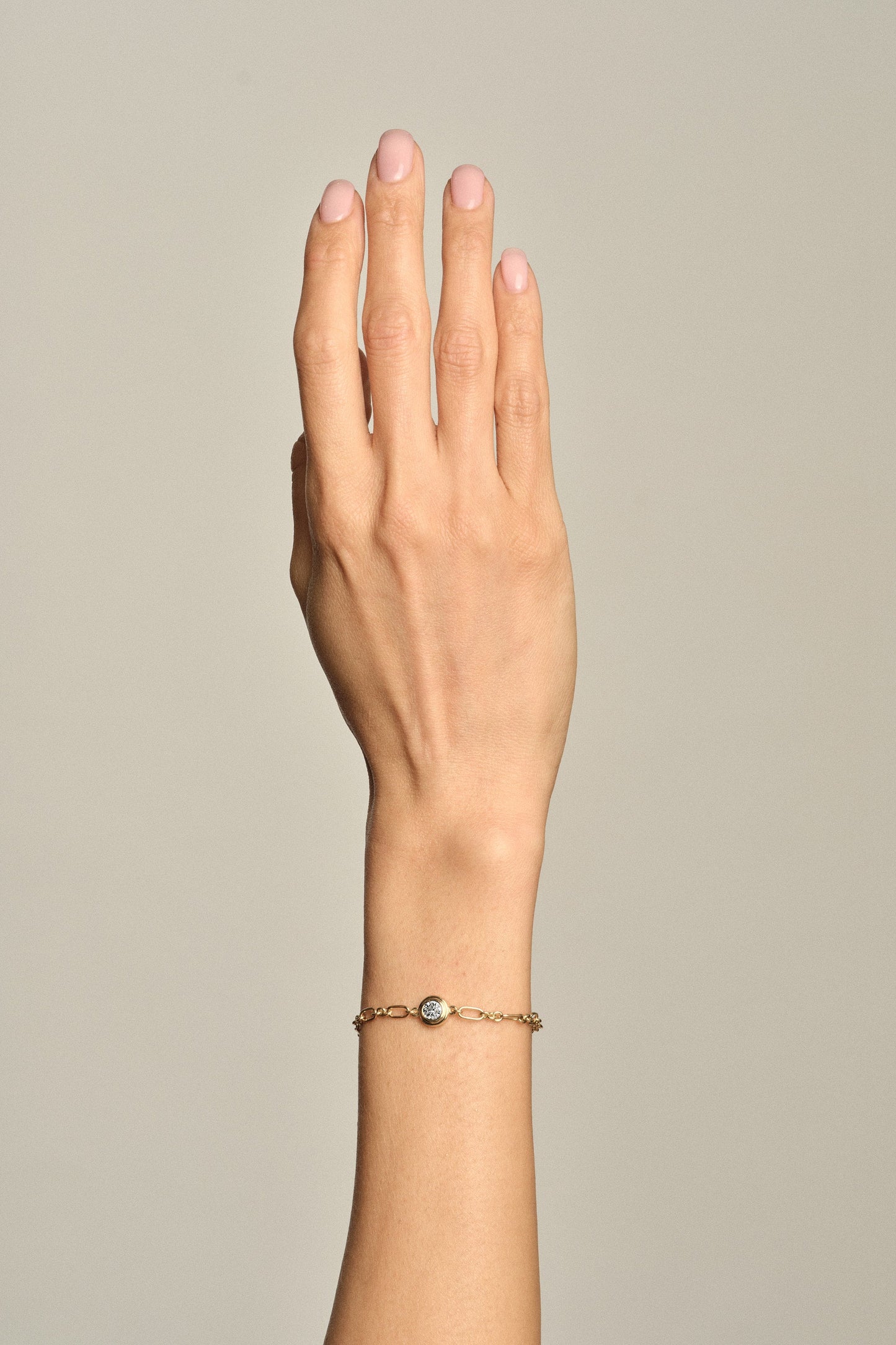 Roma Round Diamond Bracelet | 18K Yellow Gold