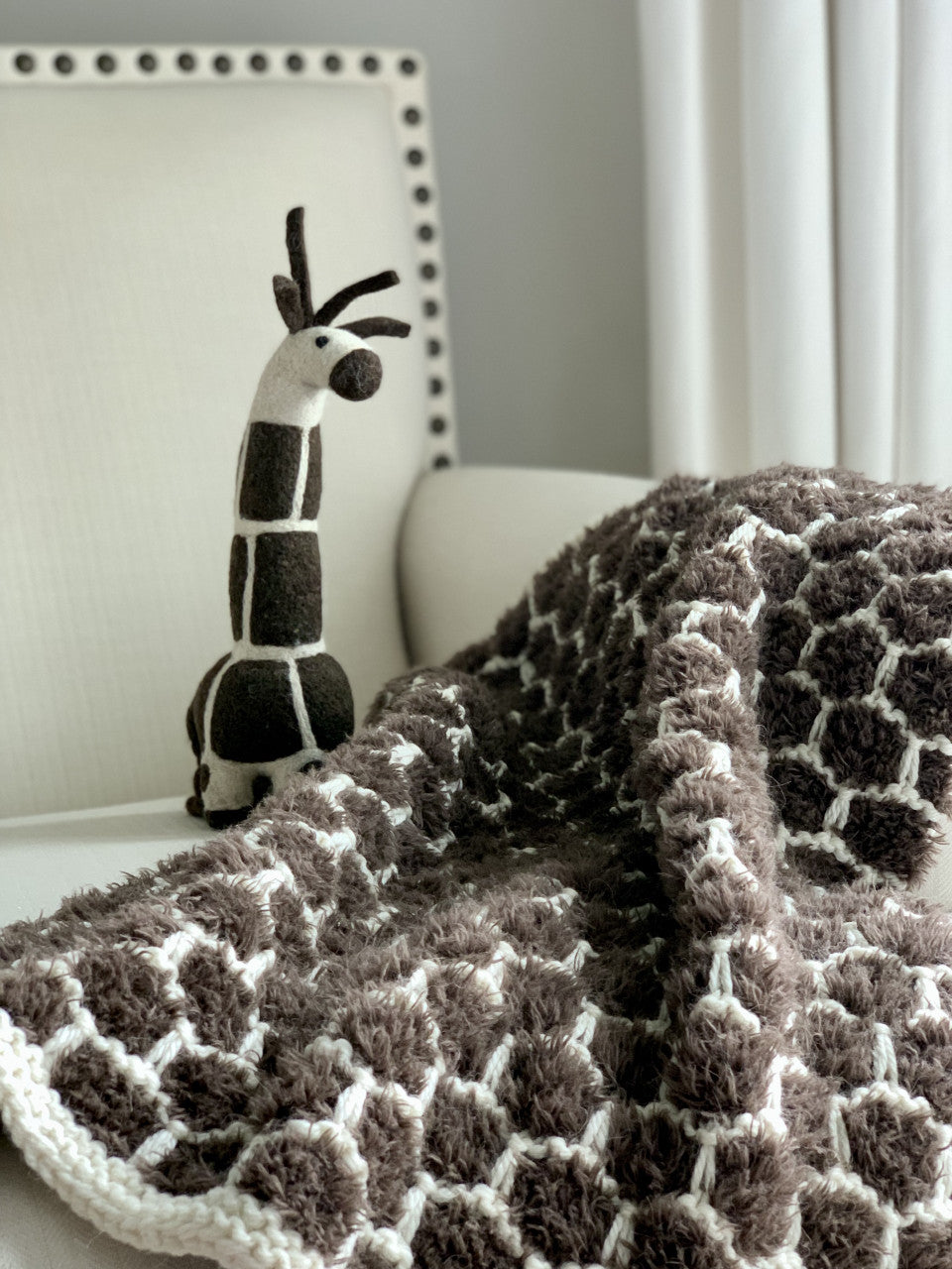 Gus the Giraffe Kit