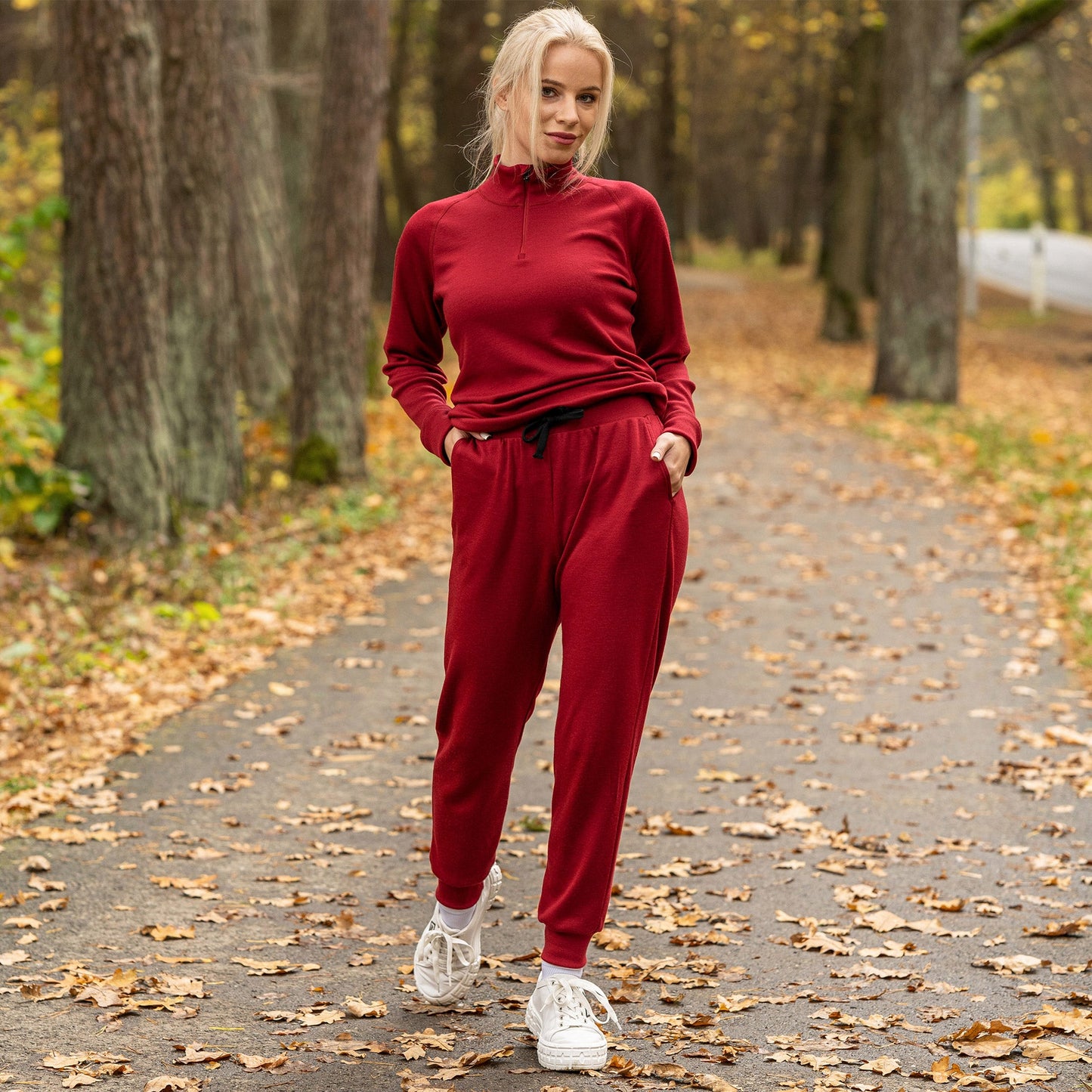Women's 250 Merino Sweatpants Royal Cherry