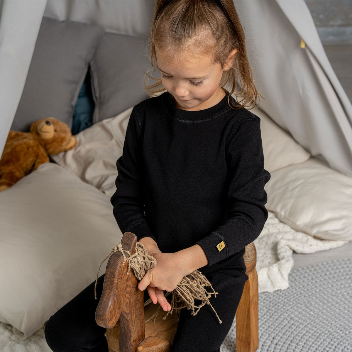 Kids' 250 Long Sleeve & Bottom 2-Piece Black