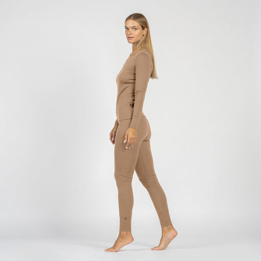 Women's 160 Long Sleeve & Bottoms 2-Piece Beige