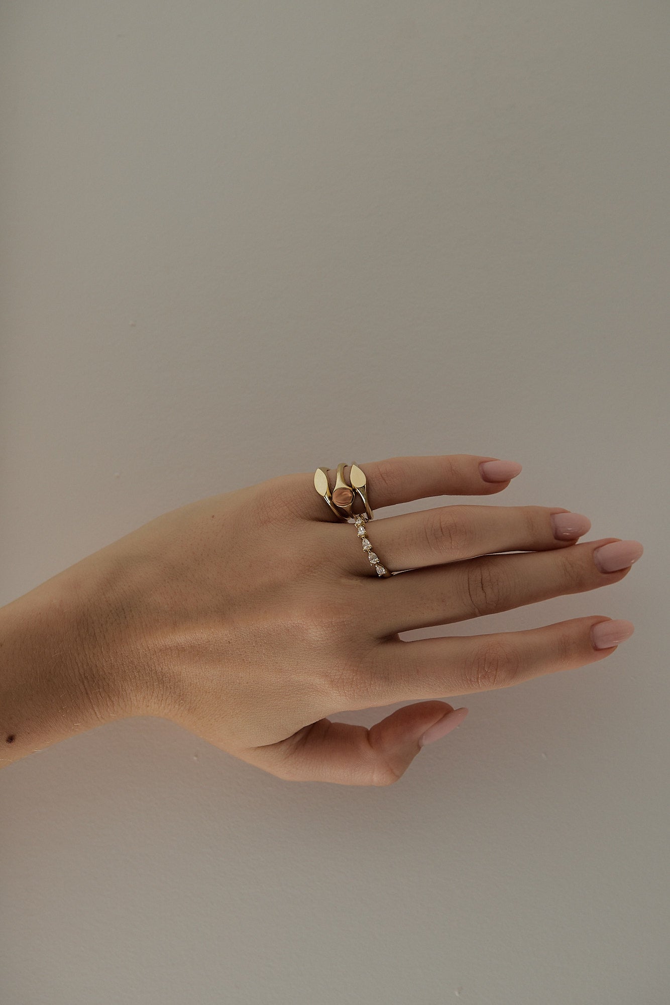 Mini Marquise Signet Ring | Yellow Gold
