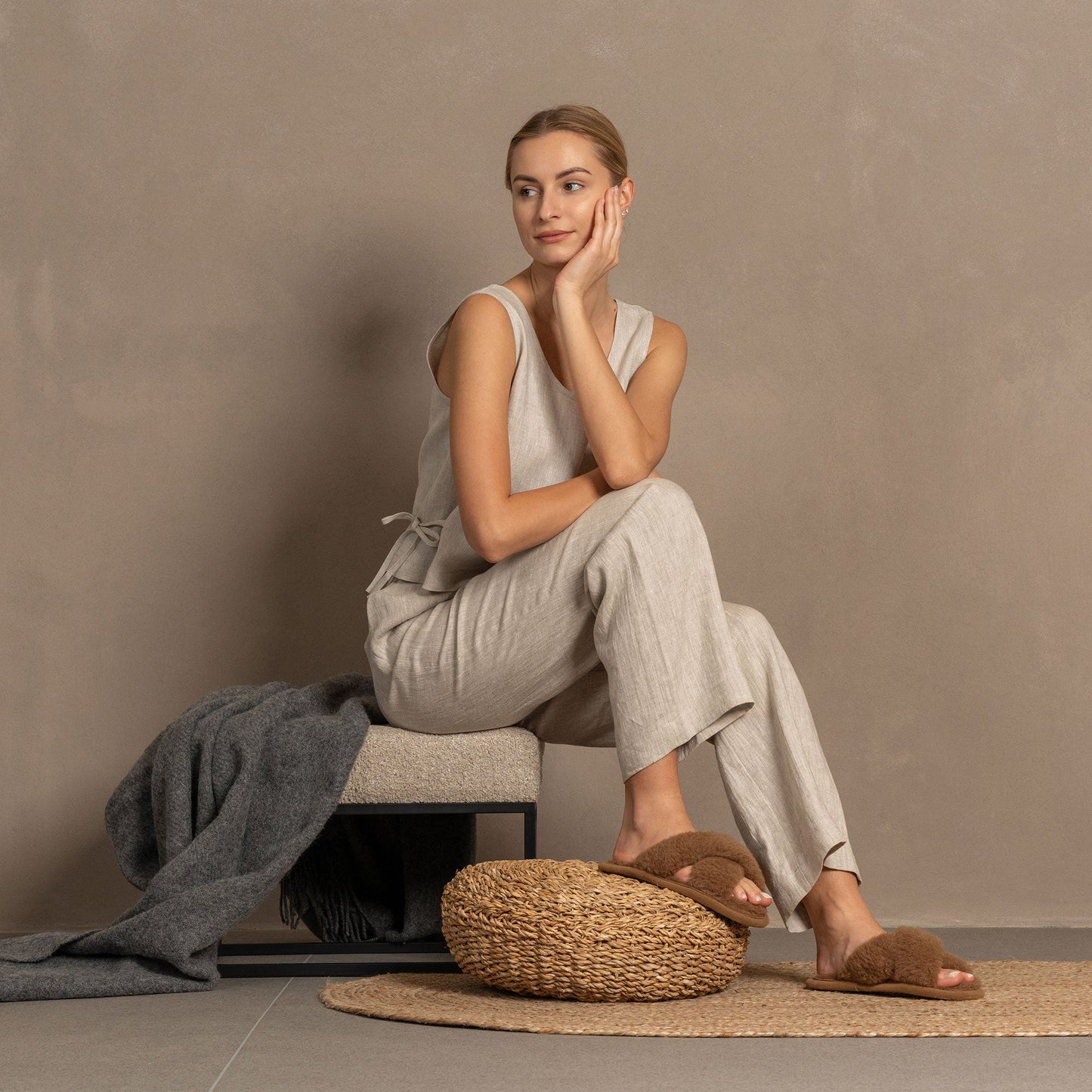 Women's Cross Fluffy Slippers