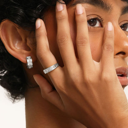Dotted Henna Ring