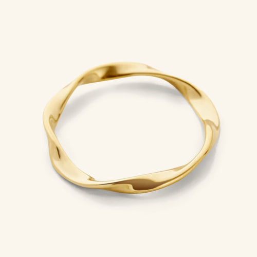Essential Ripple Ring