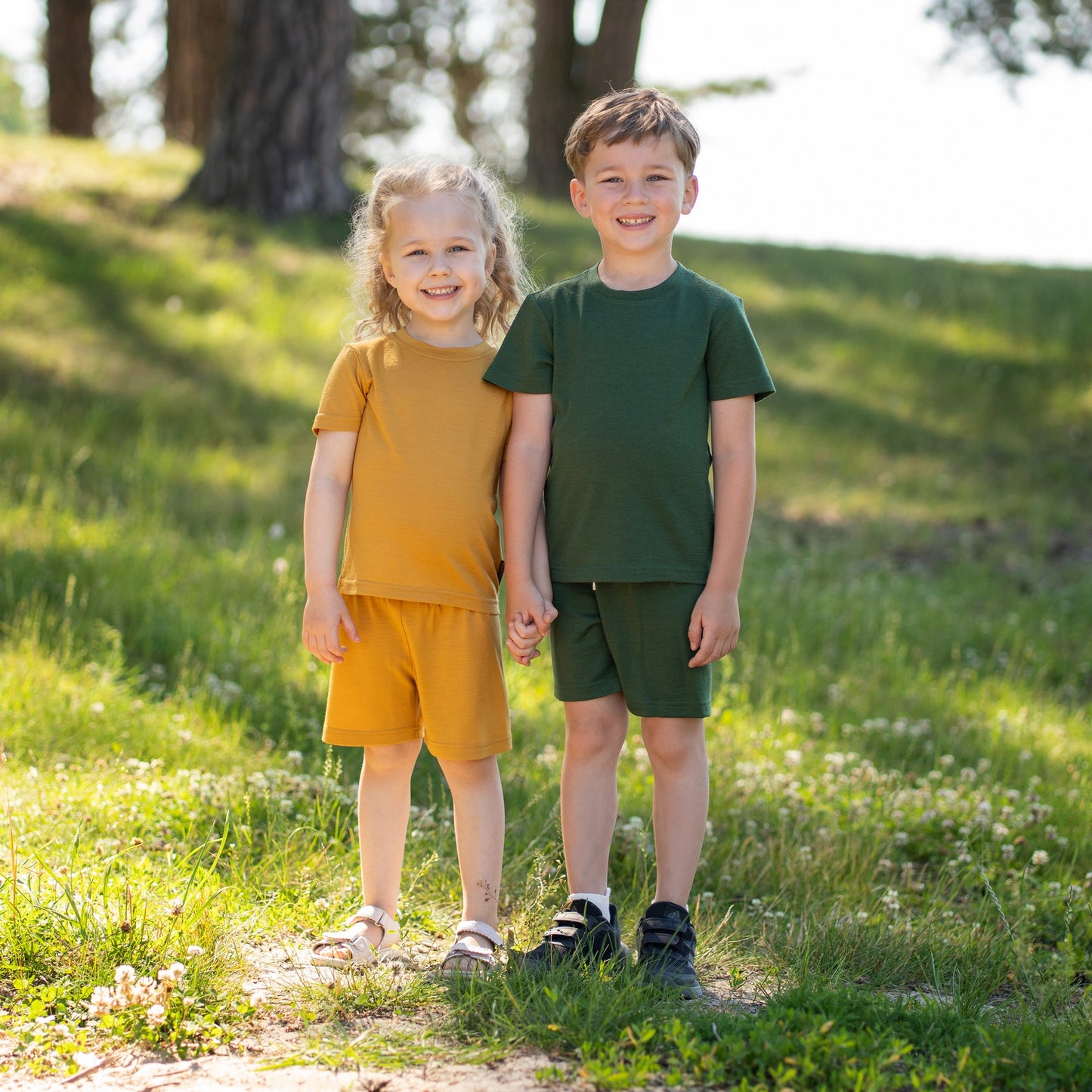 Kids' Lightweight 100% Merino T-Shirt Crewneck