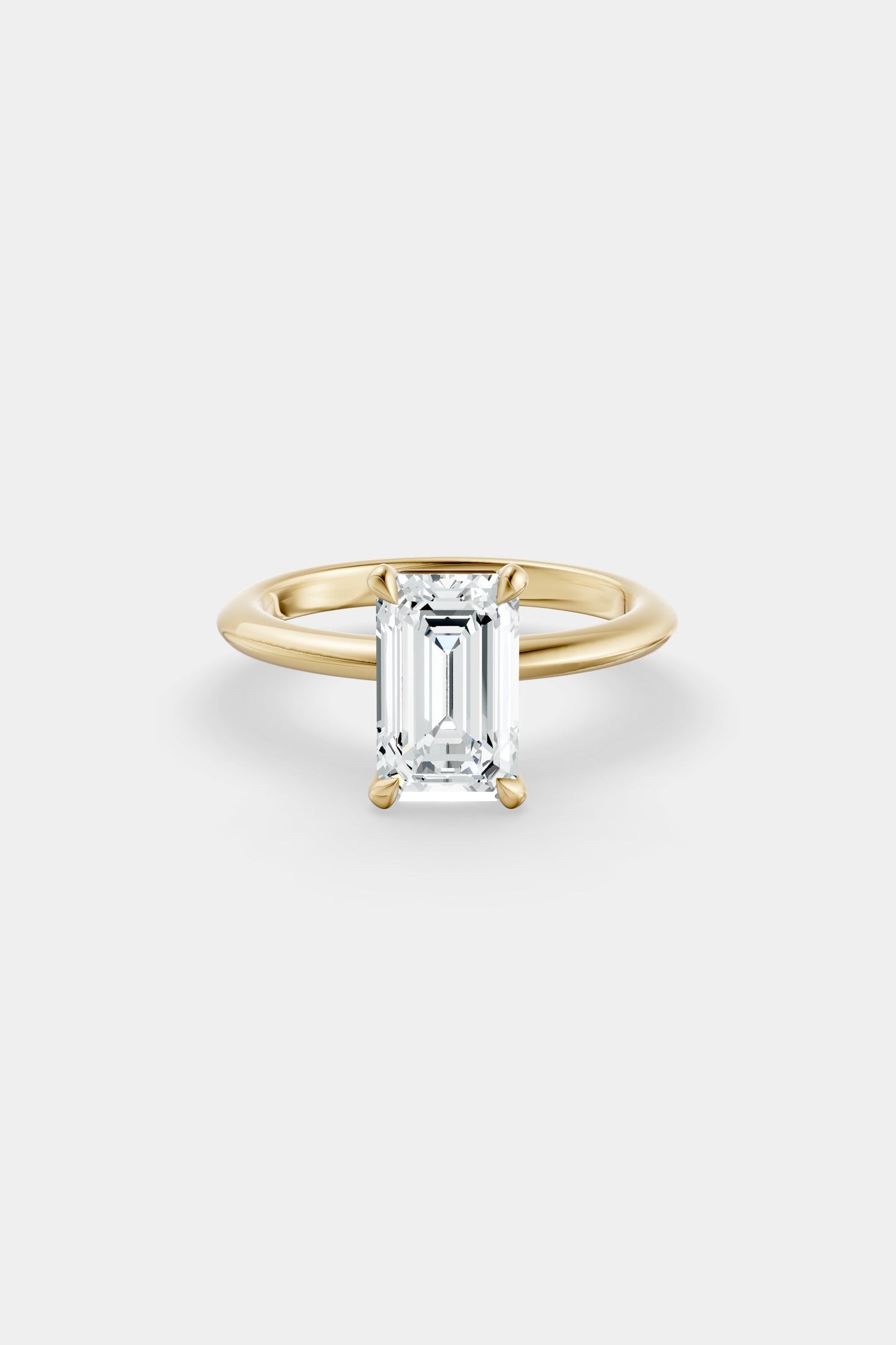Diamond Solitaire Ring | Gwen Band