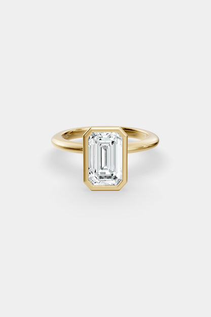 Diamond Bezel Solitaire Ring | Gwen Band