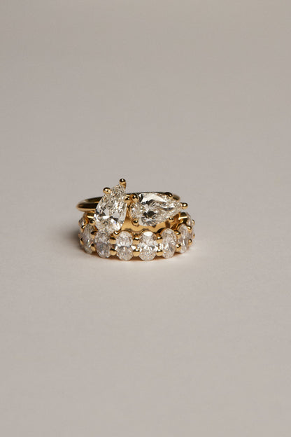 Oval Diamond Eternity Ring | 18K Gold