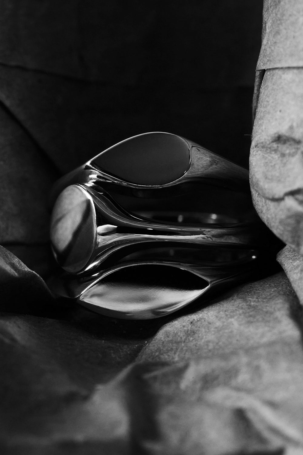 Mini Marquise Signet Ring | Silver