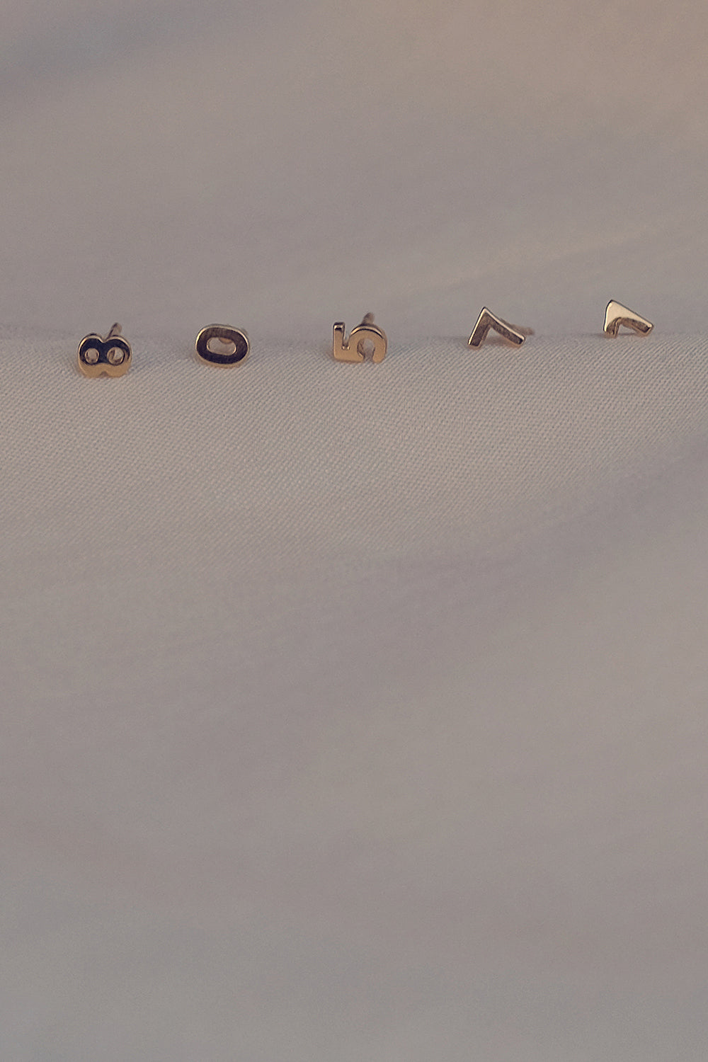 Number Stud | 9K Yellow Gold