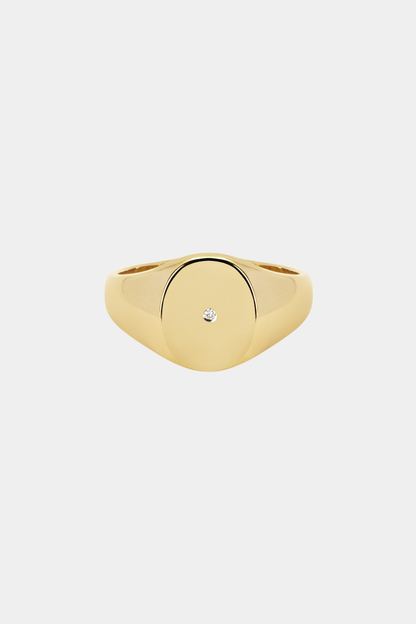 Oval Signet Ring | Yellow Gold