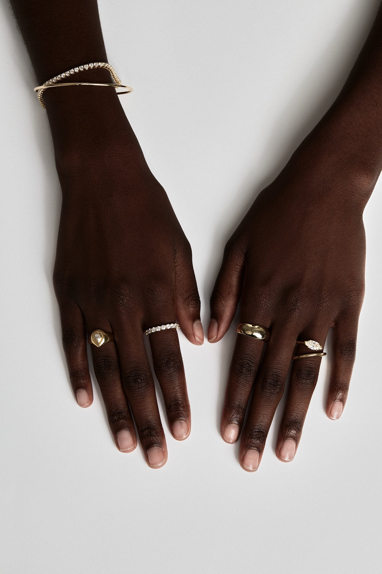 Round Diamond Half Band | 18K Yellow Gold