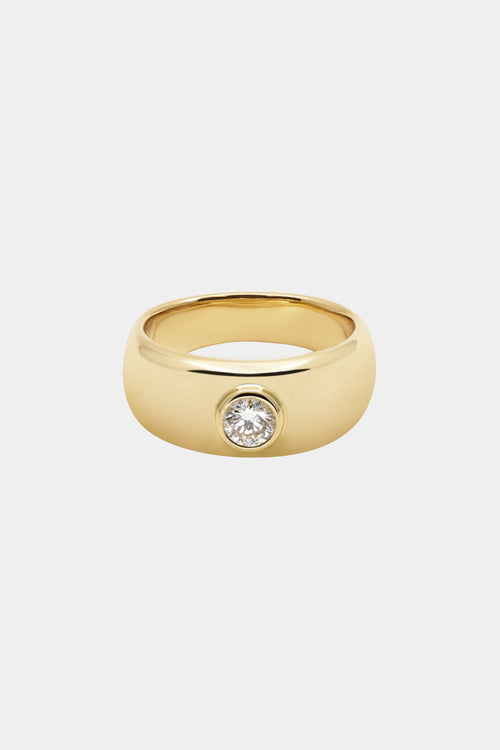 Round Diamond Bezel Blob Ring | 18K Yellow Gold