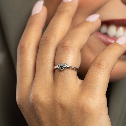 “Quwa” | Strength Heart Ring