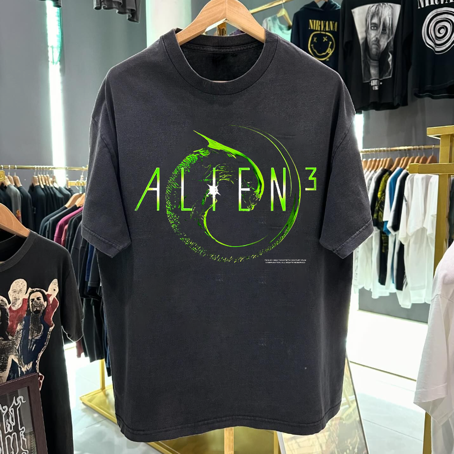 Alien 3 The Bitch Is Back 1992 Promo Vintage Washed Black T-Shirt