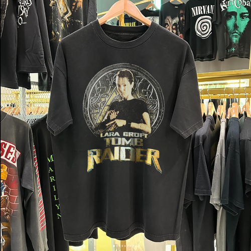 Mysterious Teen' Tomb Raider Black T-Shirt