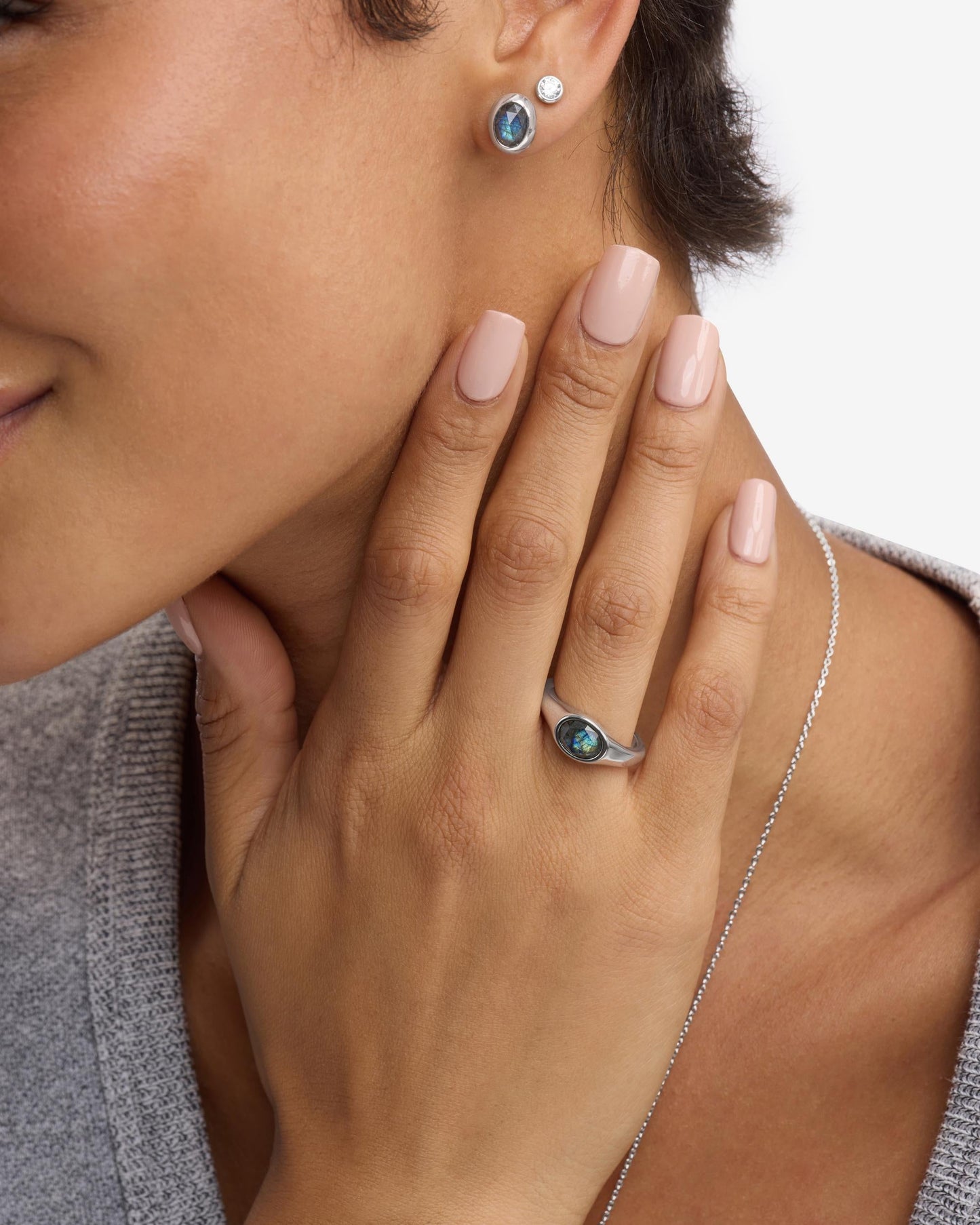 She's a Boss Signet Ring - Silver|Labradorite