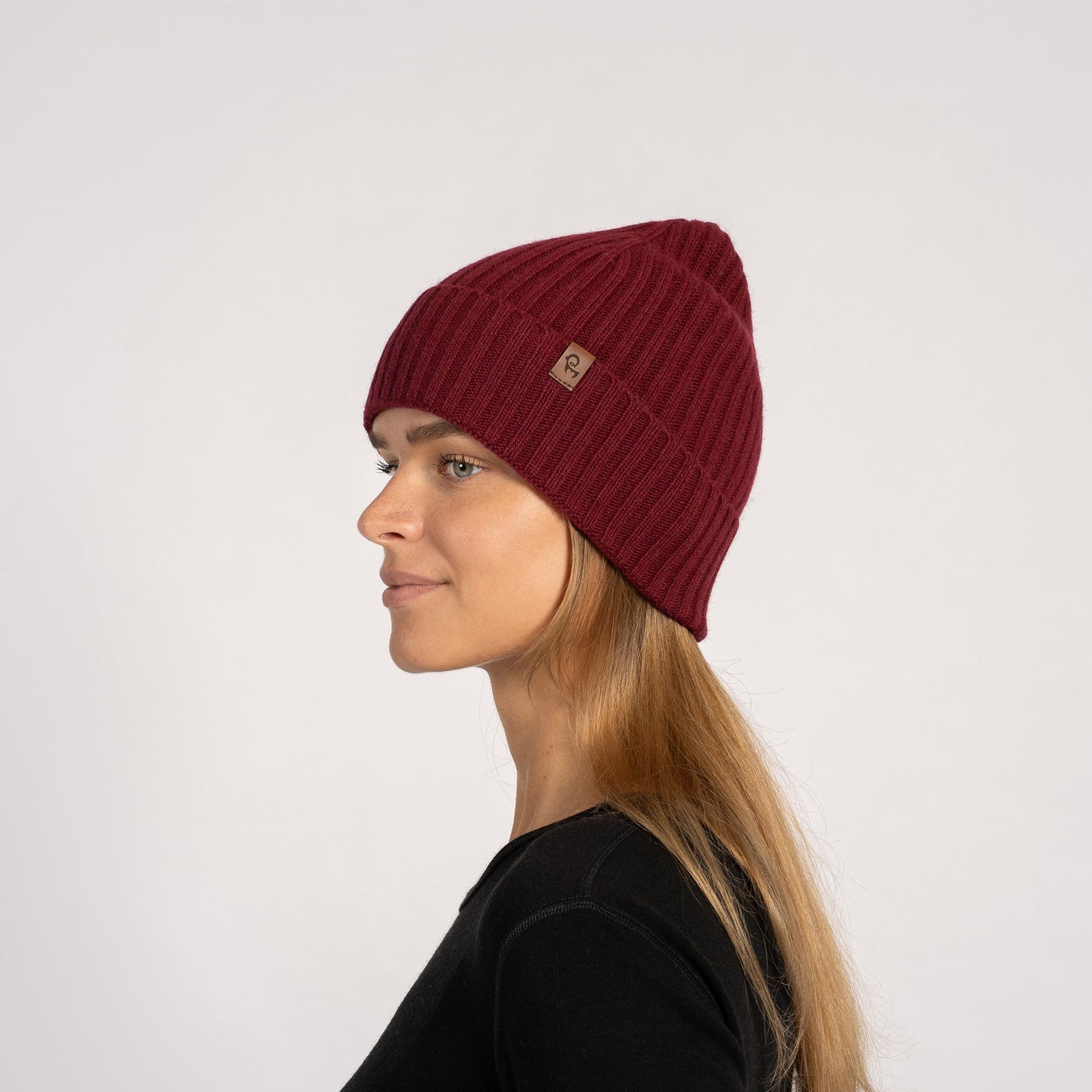Women's Cashmere Knit Ribbed Beanie