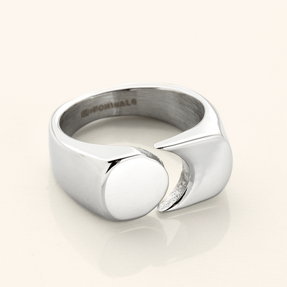 Phases Ring | VELA x Nominal