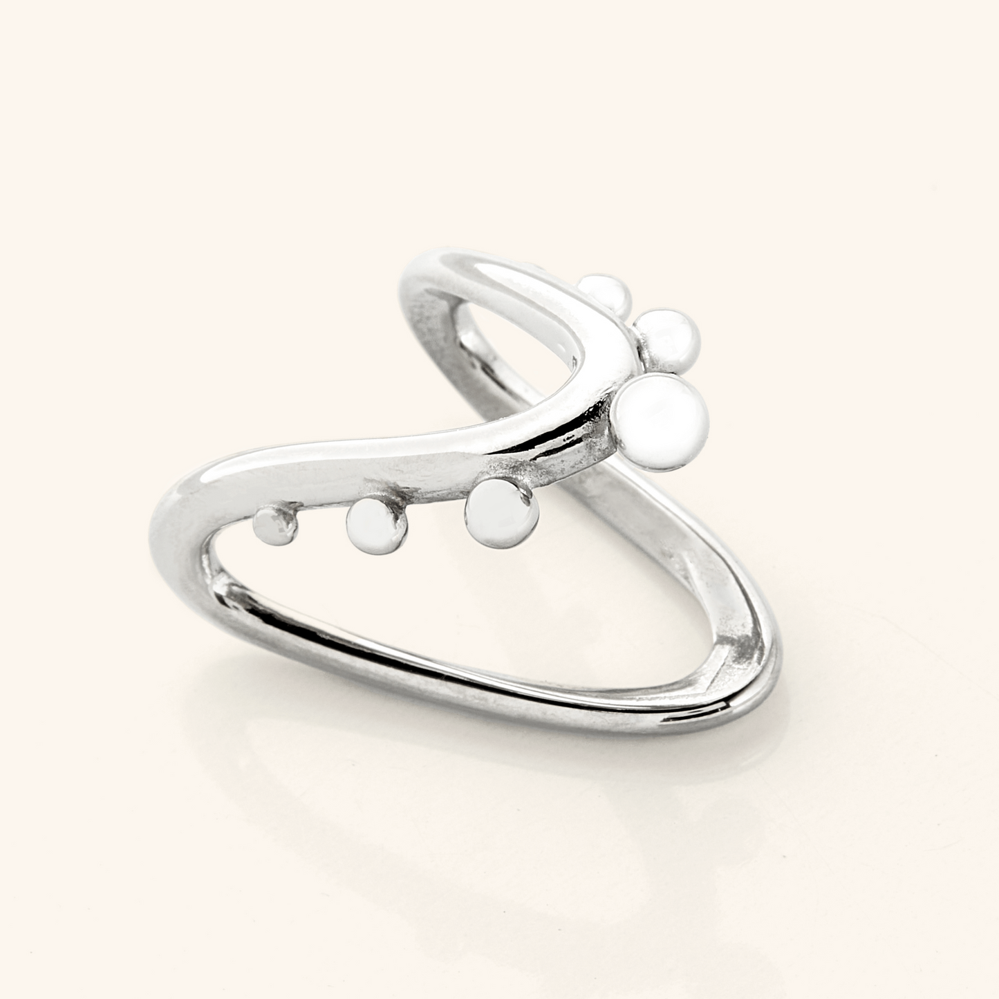 Orbiting Ring | VELA x Nominal