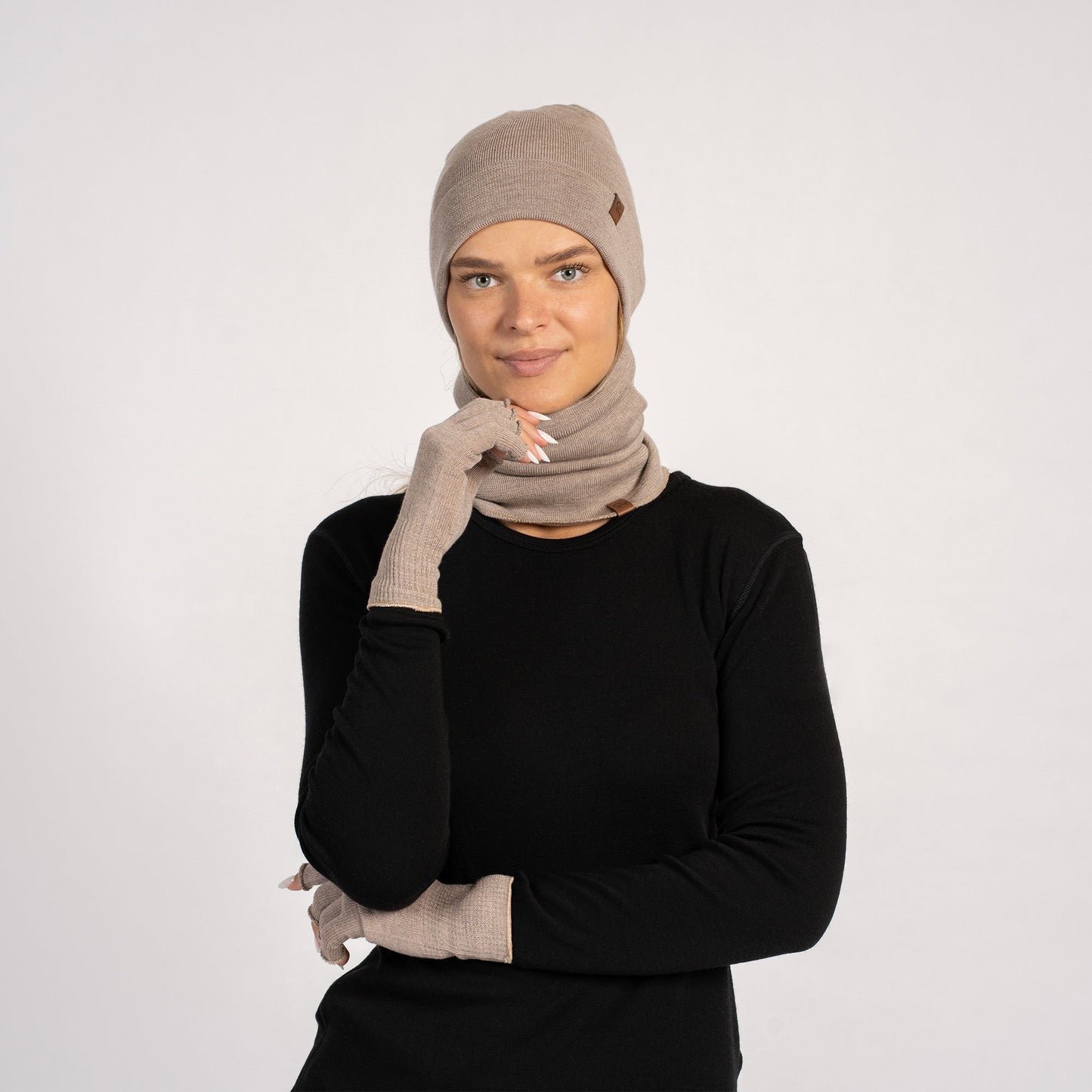 Women's Liner Gaiter, Beanie & Gloves 3-Piece