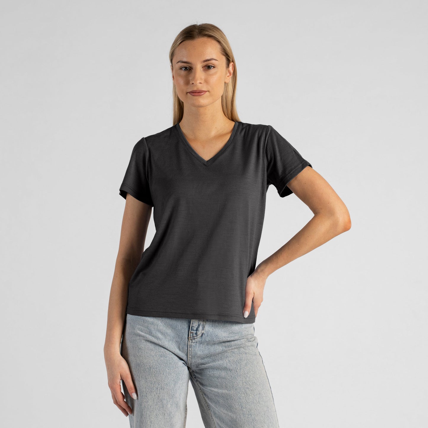 Women's Merino Regular Fit V-Neck Tee