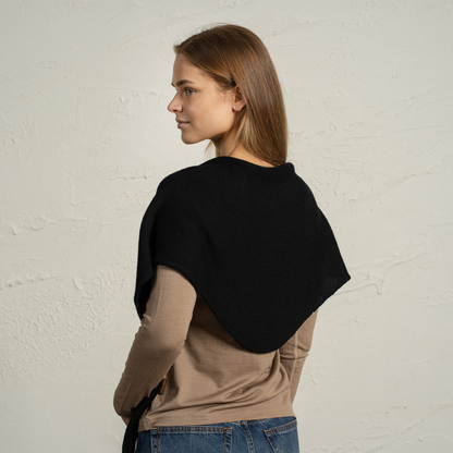 Women's Merino Wool Triangle Scarf