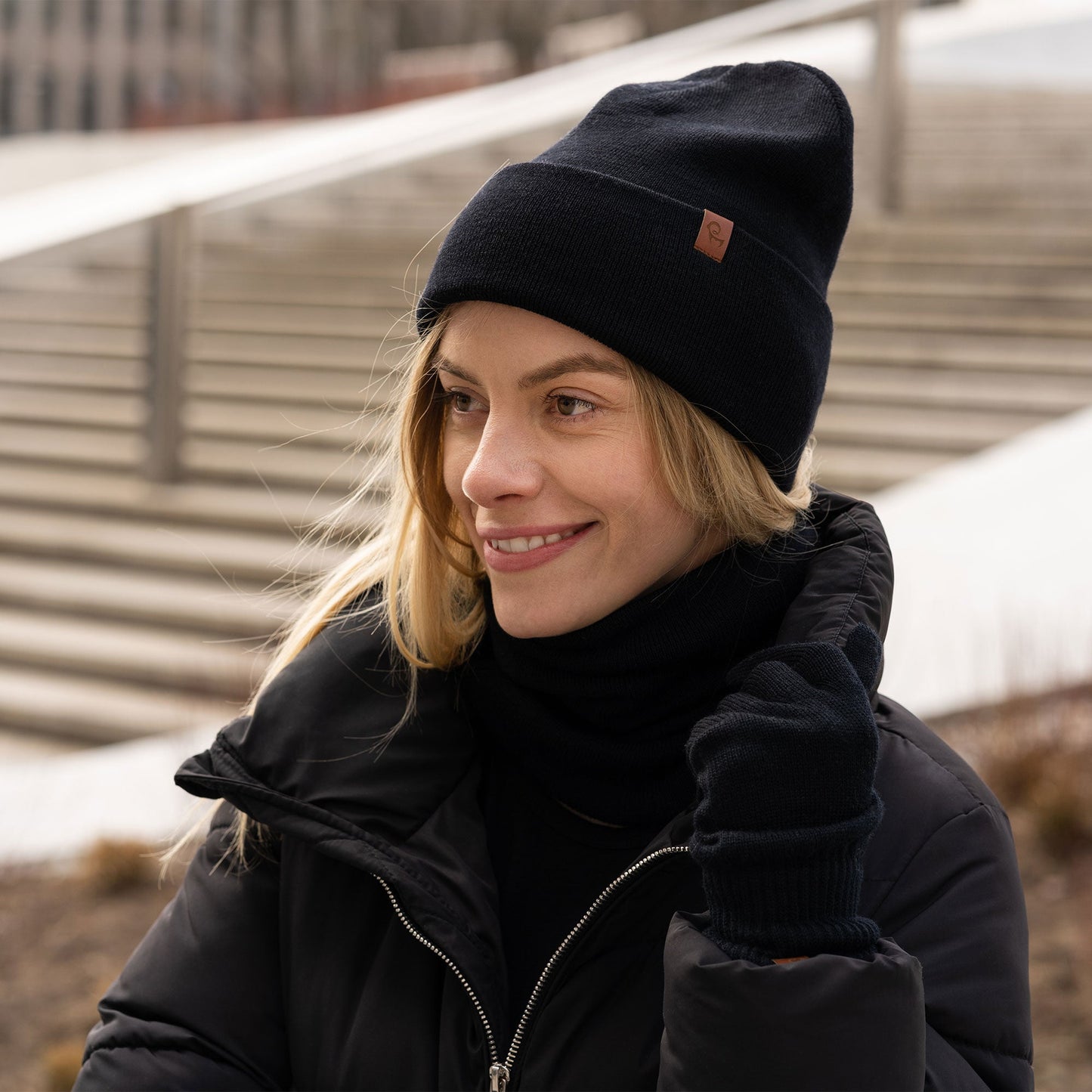 Women's Knit Beanie & Gaiter 2-Piece