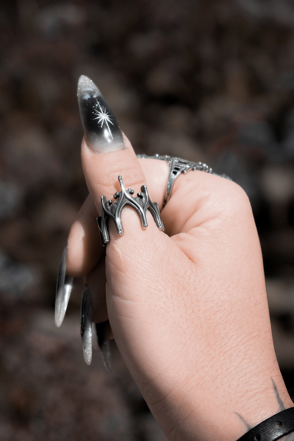 Abbey Hollow Ring