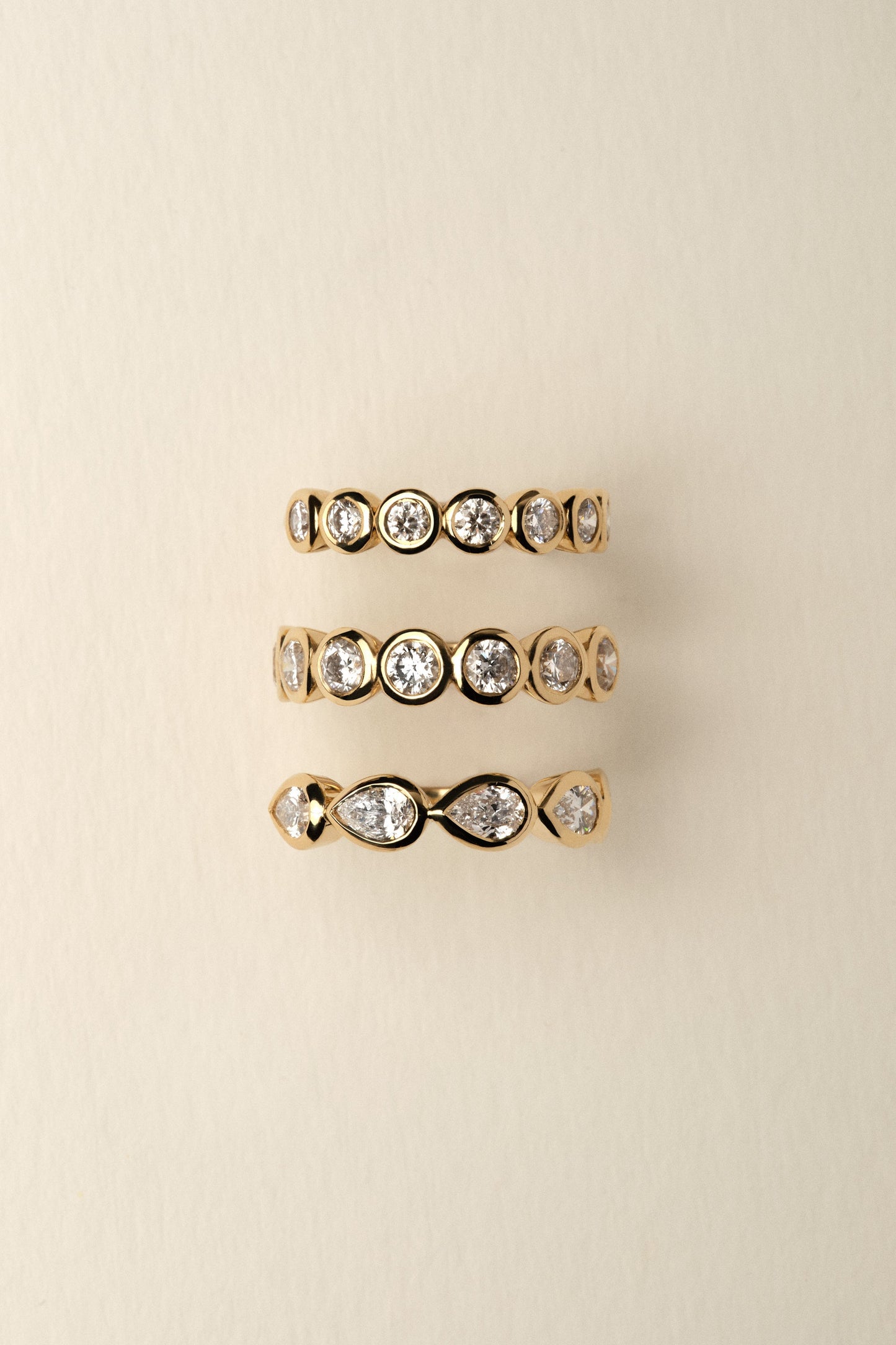 Pear Diamond Bezel Band | 18K Yellow Gold