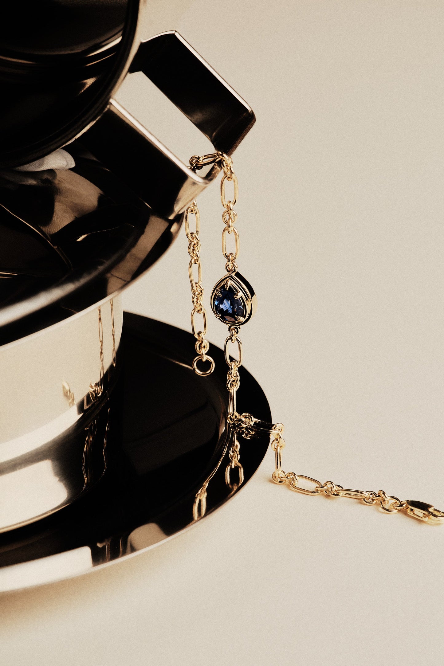 Roma Pear Gemstone Bracelet | White Gold
